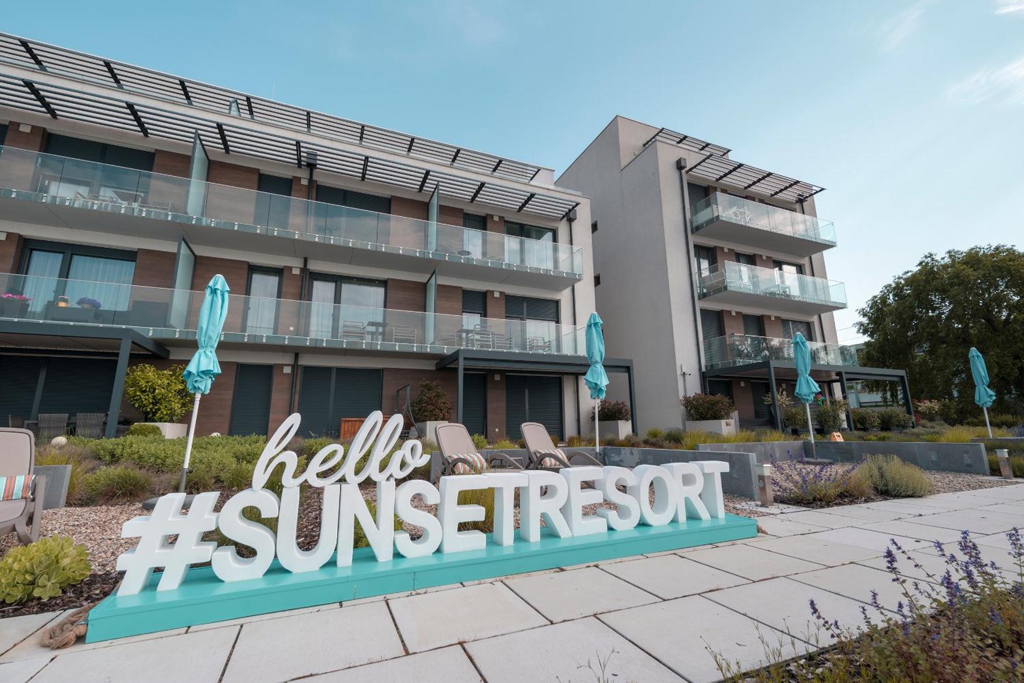 Fonyód Sunset Resort - Lakeside Apartment المظهر الخارجي الصورة