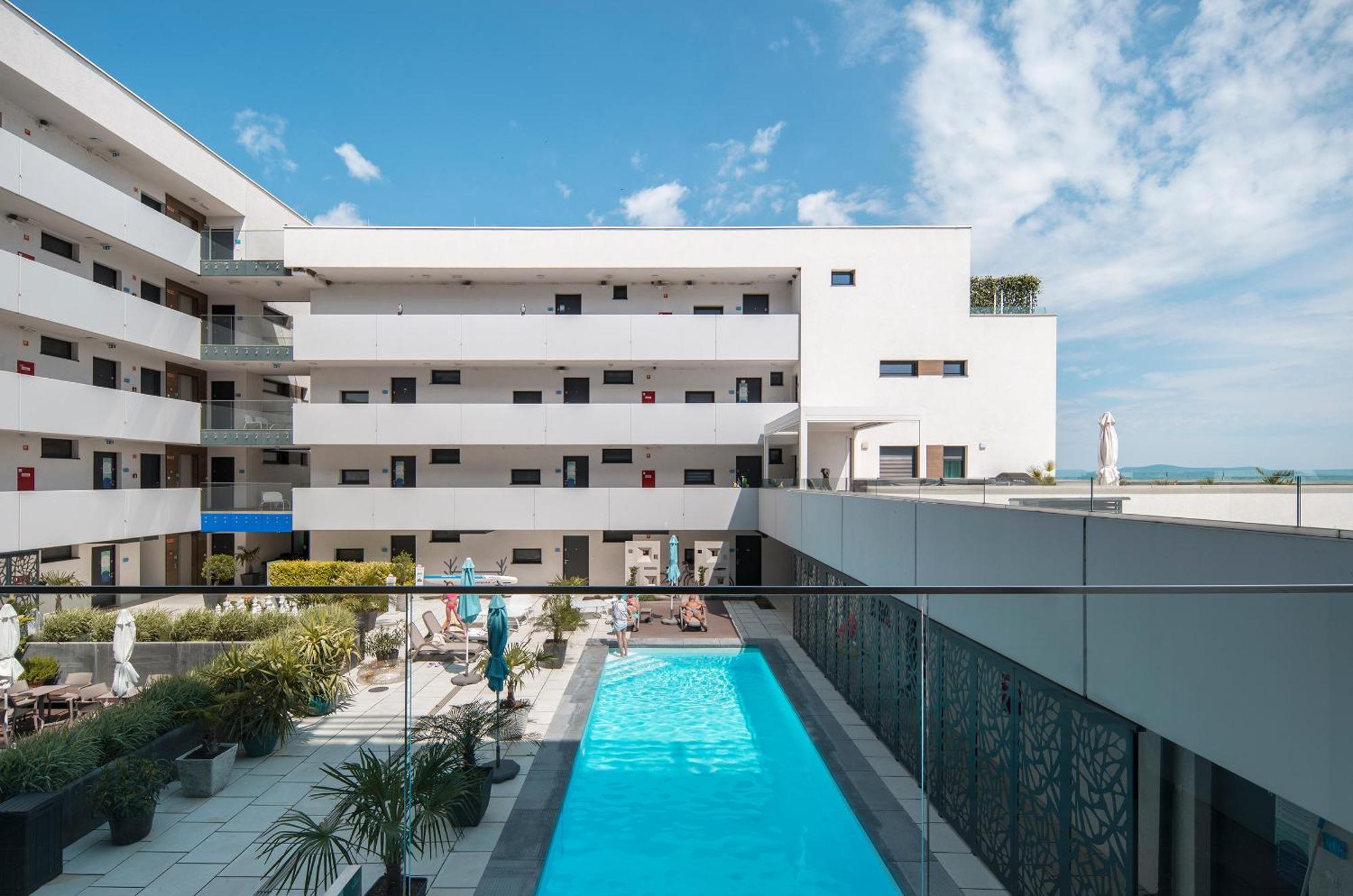 Fonyód Sunset Resort - Lakeside Apartment المظهر الخارجي الصورة