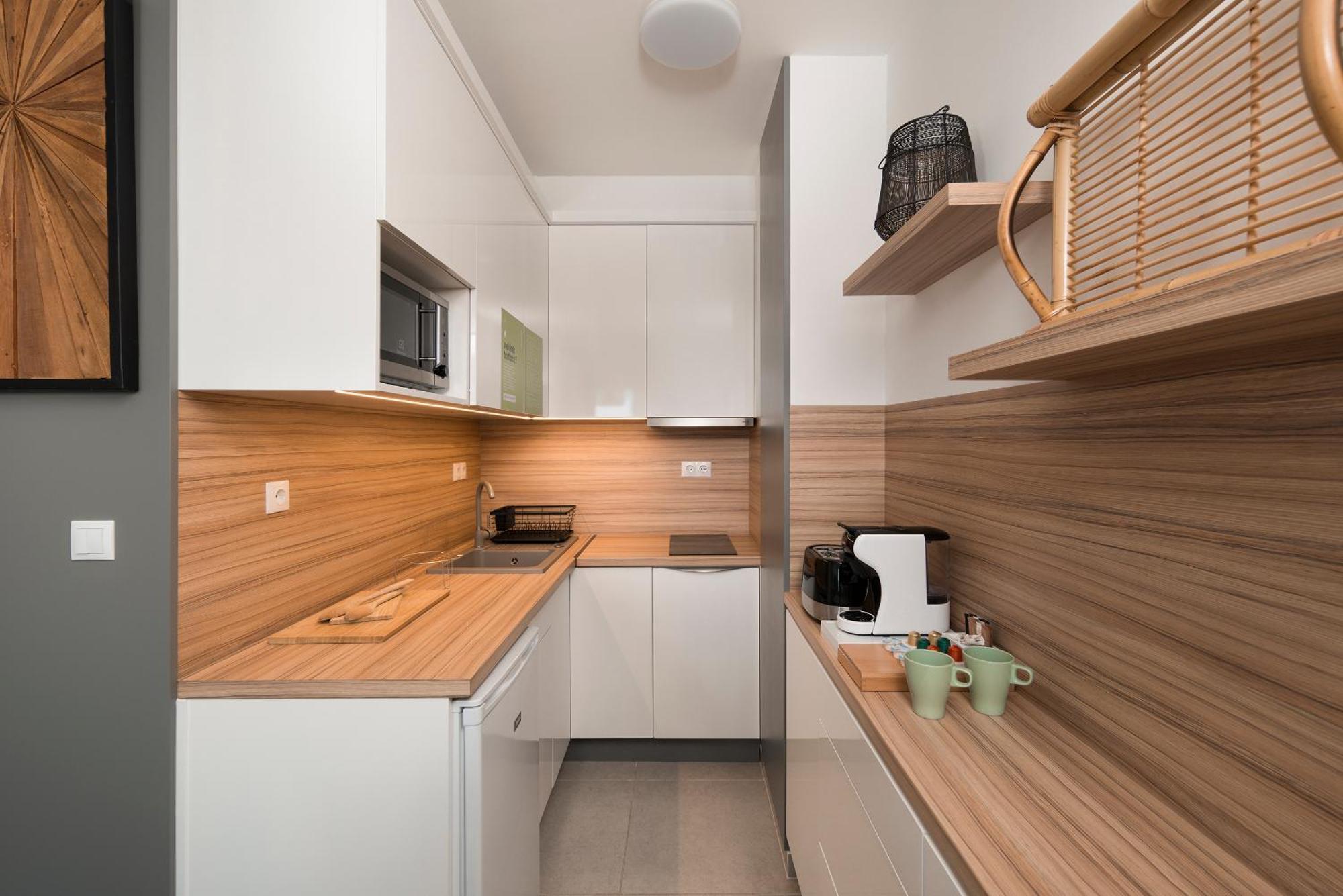 Fonyód Sunset Resort - Lakeside Apartment الغرفة الصورة